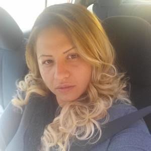 Meet your Posher, Gonzalez